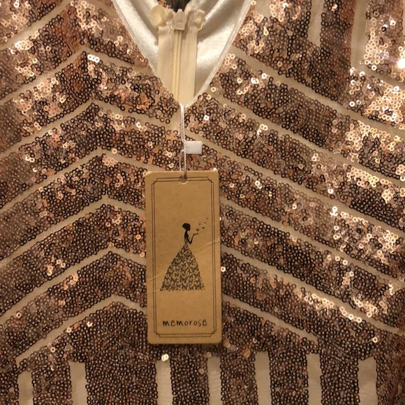 Rose and gold sequin dress - new with tags, size XL - Picture 3 of 3